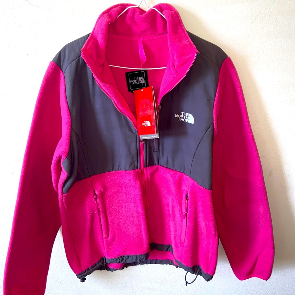 WOMENS LARGE NORTHFACE JACKET